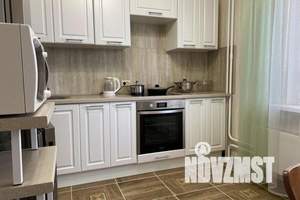 1-к квартира, посуточно, 56м2, 11/16 этаж