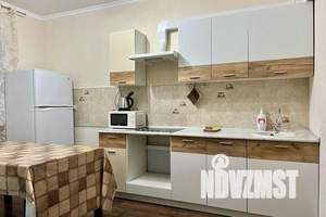 1-к квартира, посуточно, 50м2, 13/16 этаж