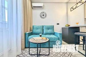 1-к квартира, посуточно, 42м2, 13/18 этаж