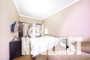 1-к квартира, посуточно, 42м2, 13/19 этаж