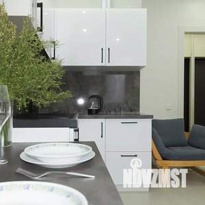 1-к квартира, посуточно, 37м2, 1/1 этаж