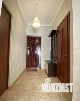 1-к квартира, посуточно, 38м2, 4/9 этаж