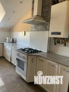 2-к квартира, посуточно, 55м2, 3/3 этаж