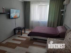 1-к квартира, посуточно, 40м2, 11/16 этаж