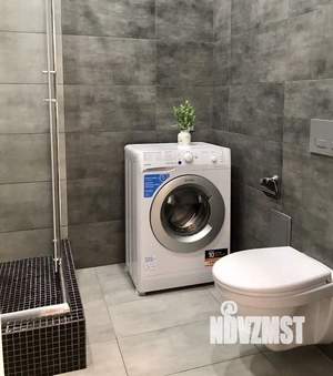 Студия квартира, посуточно, 35м2, 5/20 этаж