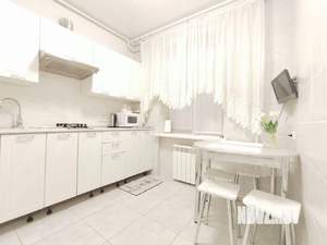 2-к квартира, посуточно, 41м2, 1/1 этаж