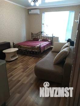Студия квартира, посуточно, 30м2, 9/21 этаж