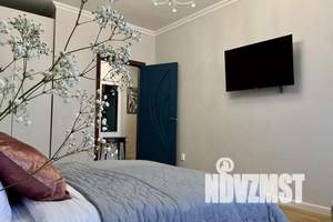 1-к квартира, посуточно, 42м2, 14/16 этаж