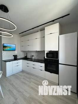 1-к квартира, посуточно, 38м2, 9/20 этаж