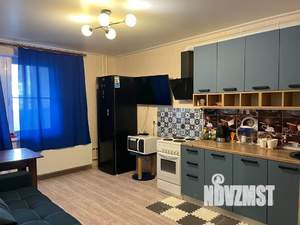 2-к квартира, посуточно, 65м2, 1/10 этаж