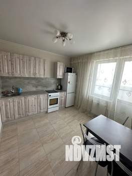 1-к квартира, посуточно, 40м2, 7/16 этаж