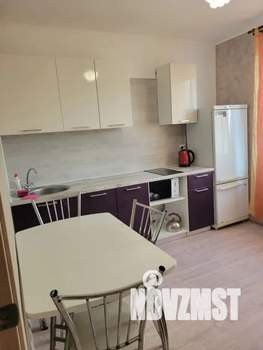 1-к квартира, посуточно, 40м2, 12/16 этаж