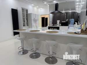 2-к квартира, на длительный срок, 120м2, 2/17 этаж