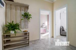 1-к квартира, посуточно, 43м2, 1/1 этаж