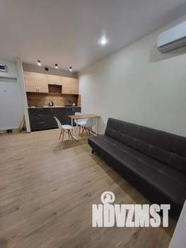 1-к квартира, посуточно, 35м2, 5/24 этаж