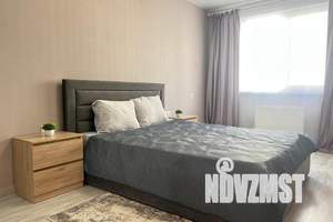 1-к квартира, посуточно, 40м2, 3/8 этаж