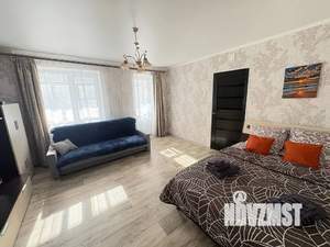 1-к квартира, посуточно, 39м2, 5/10 этаж