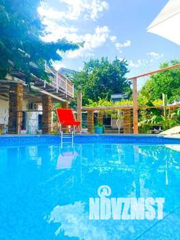 1-к квартира, посуточно, 50м2, 1/2 этаж