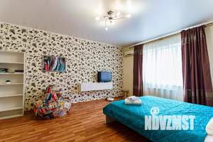 1-к квартира, посуточно, 50м2, 1/1 этаж