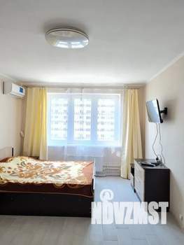 1-к квартира, посуточно, 40м2, 11/16 этаж