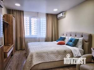 1-к квартира, посуточно, 40м2, 8/16 этаж