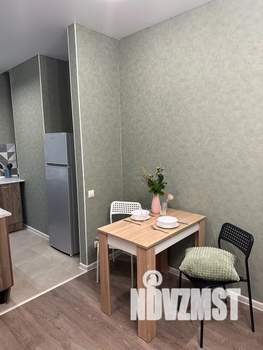 1-к квартира, посуточно, 43м2, 5/18 этаж