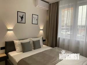 Студия квартира, посуточно, 21м2, 1/20 этаж
