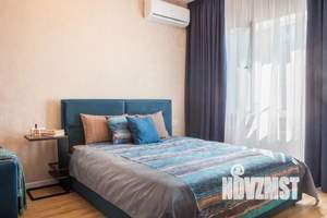 Студия квартира, посуточно, 34м2, 13/21 этаж