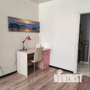 1-к квартира, посуточно, 39м2, 4/20 этаж