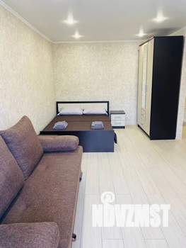 1-к квартира, посуточно, 35м2, 3/5 этаж