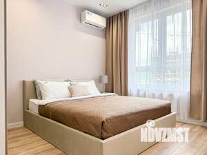 1-к квартира, посуточно, 40м2, 22/23 этаж
