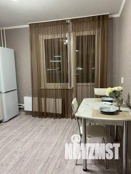 1-к квартира, посуточно, 38м2, 5/16 этаж