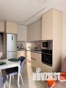 2-к квартира, посуточно, 66м2, 7/20 этаж