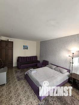 1-к квартира, посуточно, 38м2, 3/9 этаж