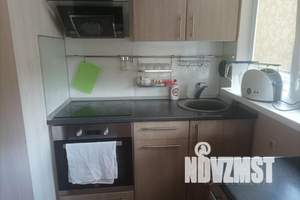 2-к квартира, посуточно, 40м2, 3/16 этаж