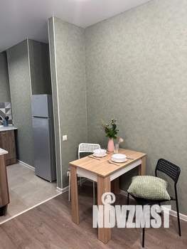 1-к квартира, посуточно, 43м2, 5/18 этаж