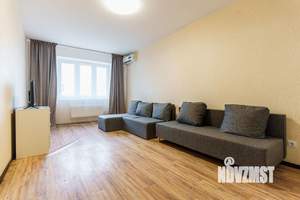 2-к квартира, посуточно, 61м2, 1/1 этаж