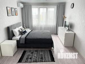 1-к квартира, посуточно, 38м2, 10/16 этаж