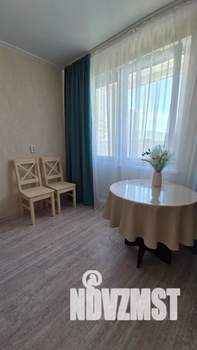 1-к квартира, посуточно, 40м2, 9/16 этаж