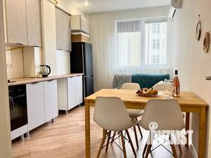 1-к квартира, посуточно, 43м2, 4/8 этаж