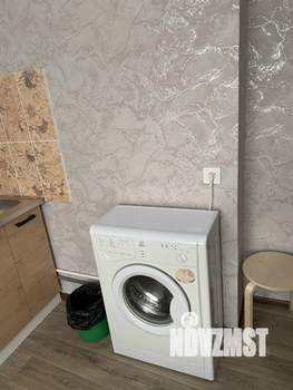 1-к квартира, посуточно, 38м2, 1/9 этаж