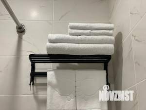 Студия квартира, посуточно, 18м2, 1/20 этаж