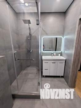 2-к квартира, посуточно, 43м2, 18/24 этаж