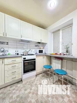 2-к квартира, посуточно, 45м2, 1/5 этаж
