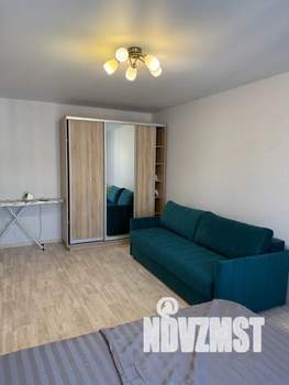 1-к квартира, посуточно, 39м2, 13/16 этаж