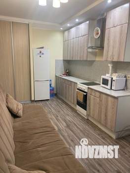 1-к квартира, на длительный срок, 52м2, 3/7 этаж