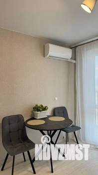 1-к квартира, посуточно, 40м2, 9/16 этаж