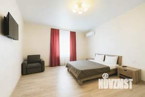 4-к квартира, посуточно, 90м2, 1/2 этаж