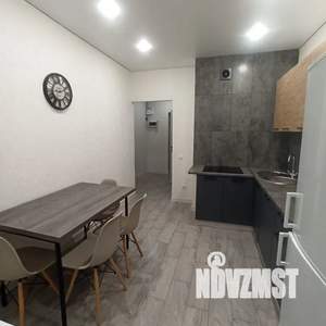 1-к квартира, посуточно, 41м2, 8/20 этаж