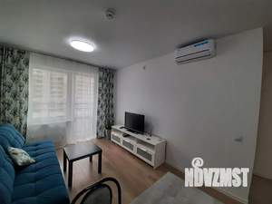 1-к квартира, посуточно, 36м2, 6/15 этаж
